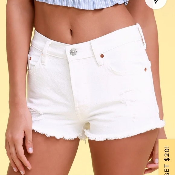 NWT LEVIS FOR ANTHROPOLOGIE WHITE 501 DISTRESSED HI RISE BUTTON FLY SHORTS - Picture 2 of 12